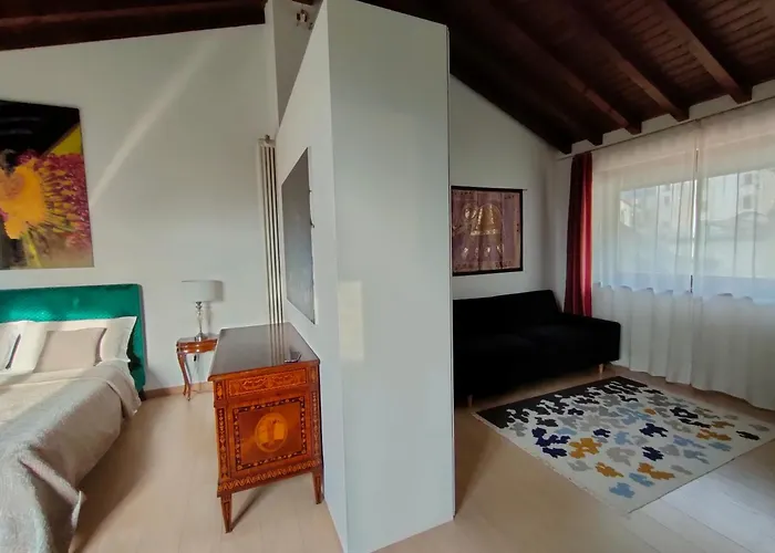 Homestay With View Colico