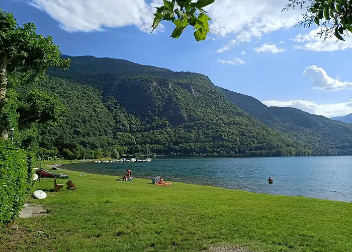 With View Проживание в семье Колико