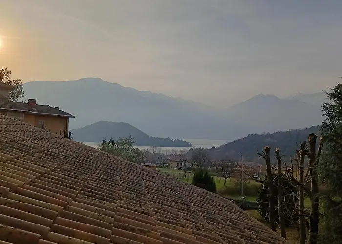 With View בית אירוח